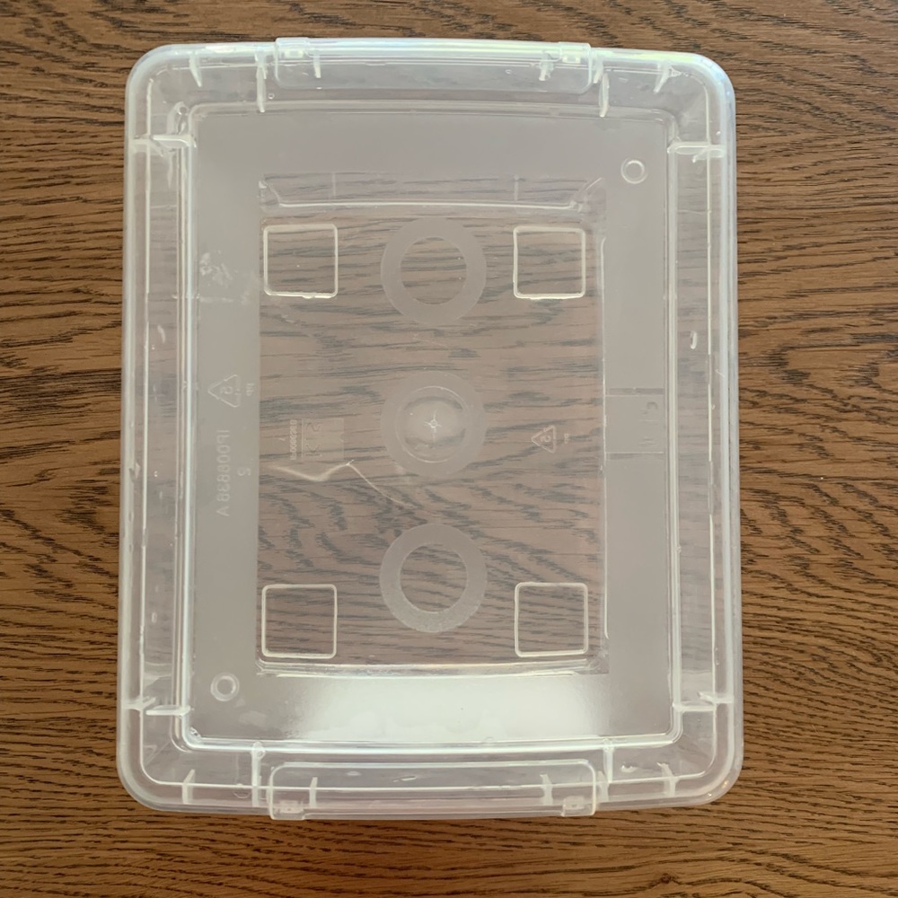 NWT KIS Accessory Storage Box - Picture 2 of 2